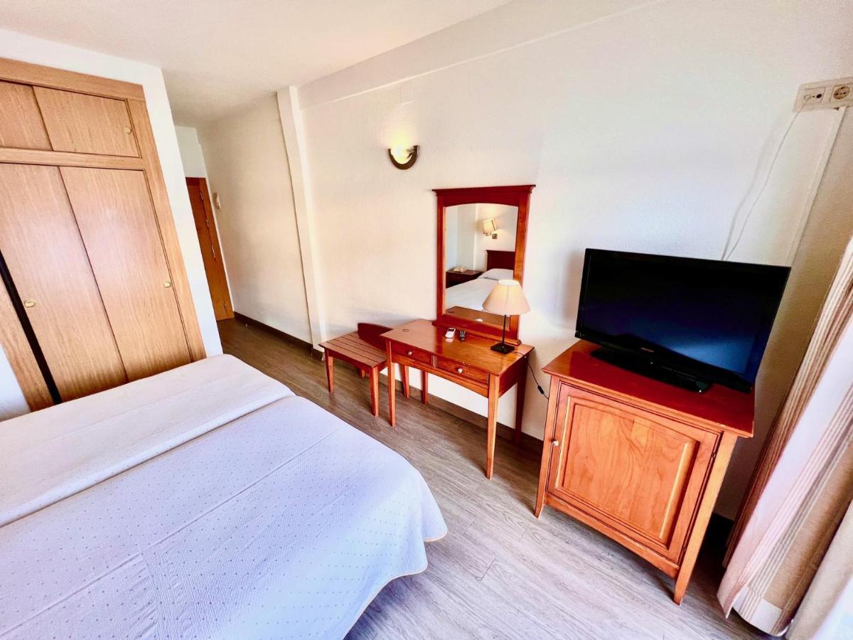 Hotel Nadal Benidorm Bagian luar foto