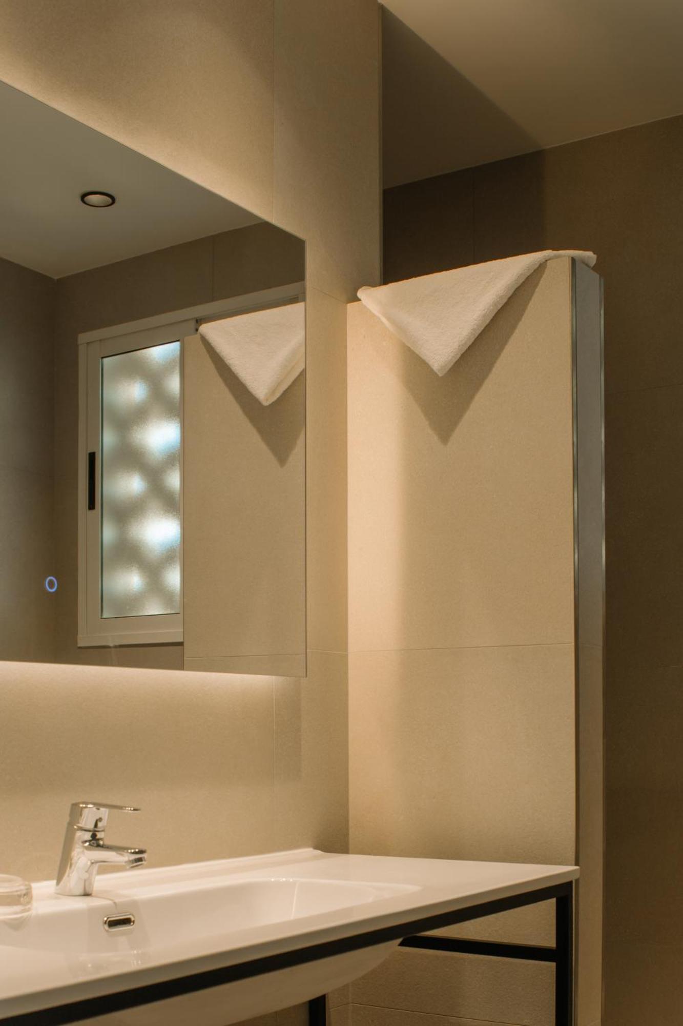 Hotel Nadal Benidorm Bagian luar foto
